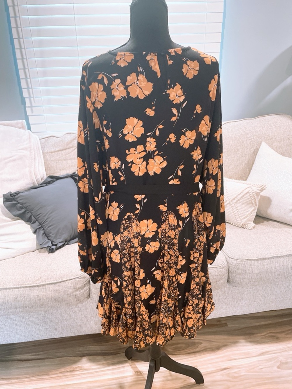 Mittoshop Orange and Black Floral Mini Dress Size M - Picture 7 of 10